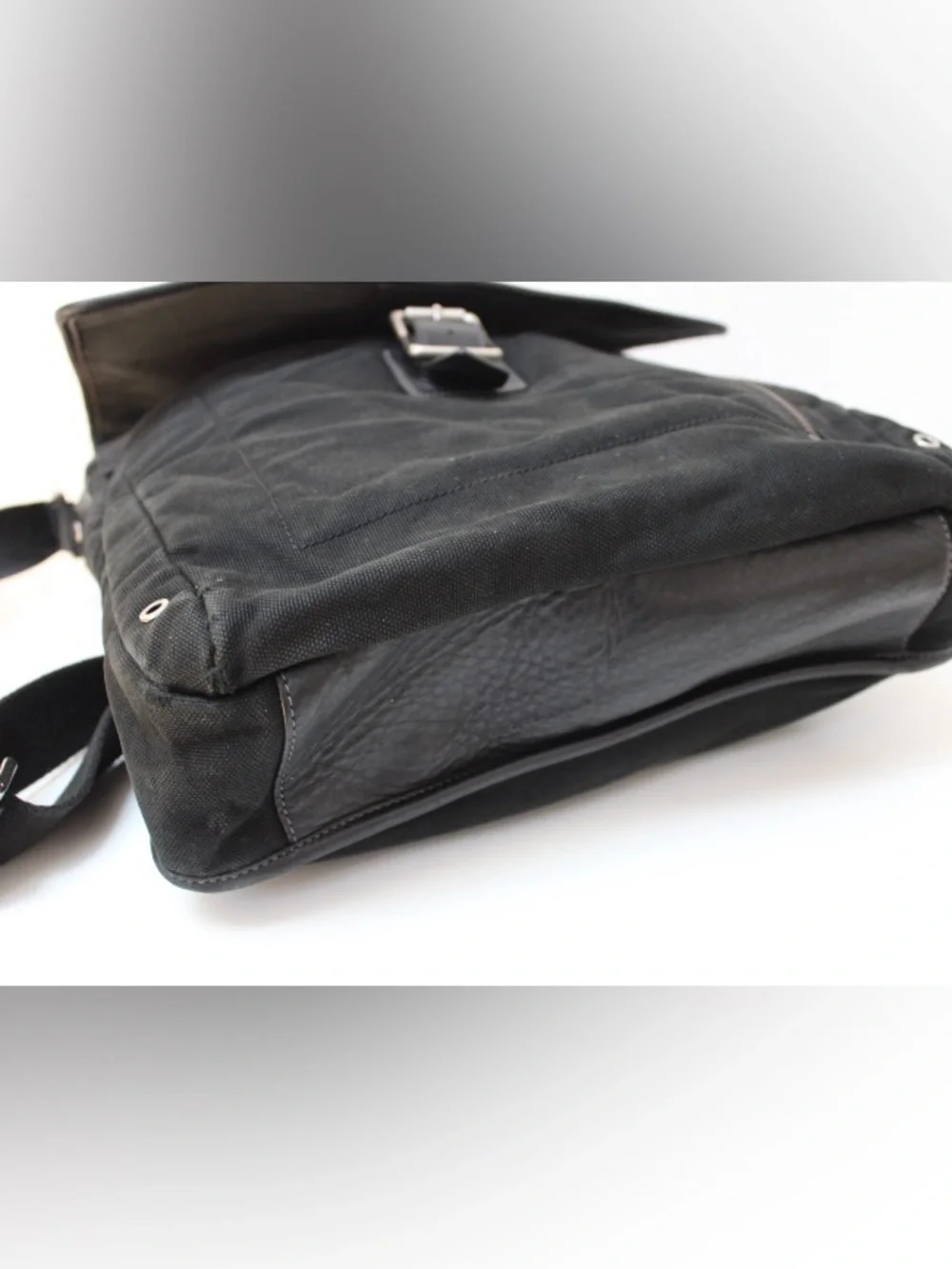 Vintage Coach messenger bag